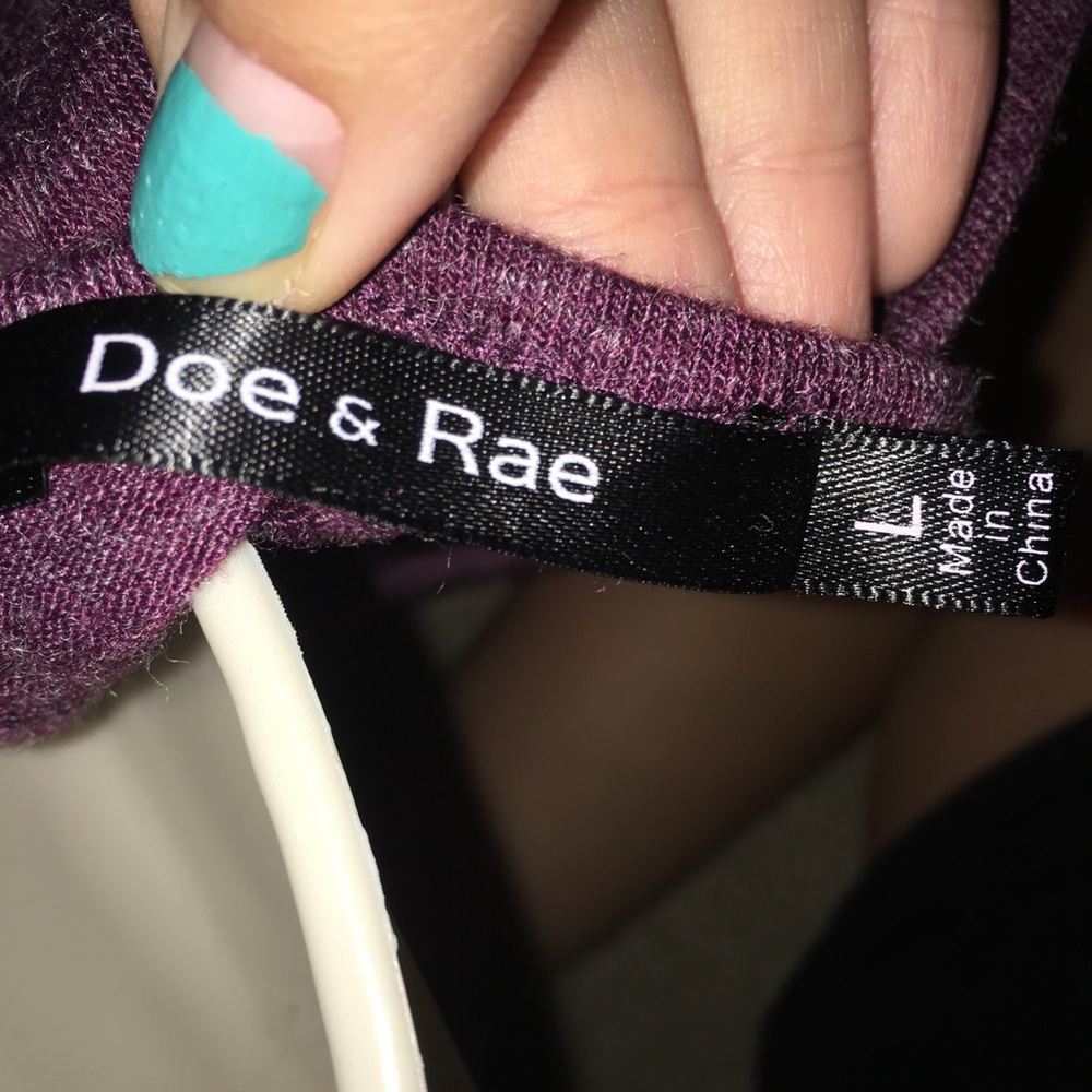Doe & Rae shirt - Picture 2 of 3